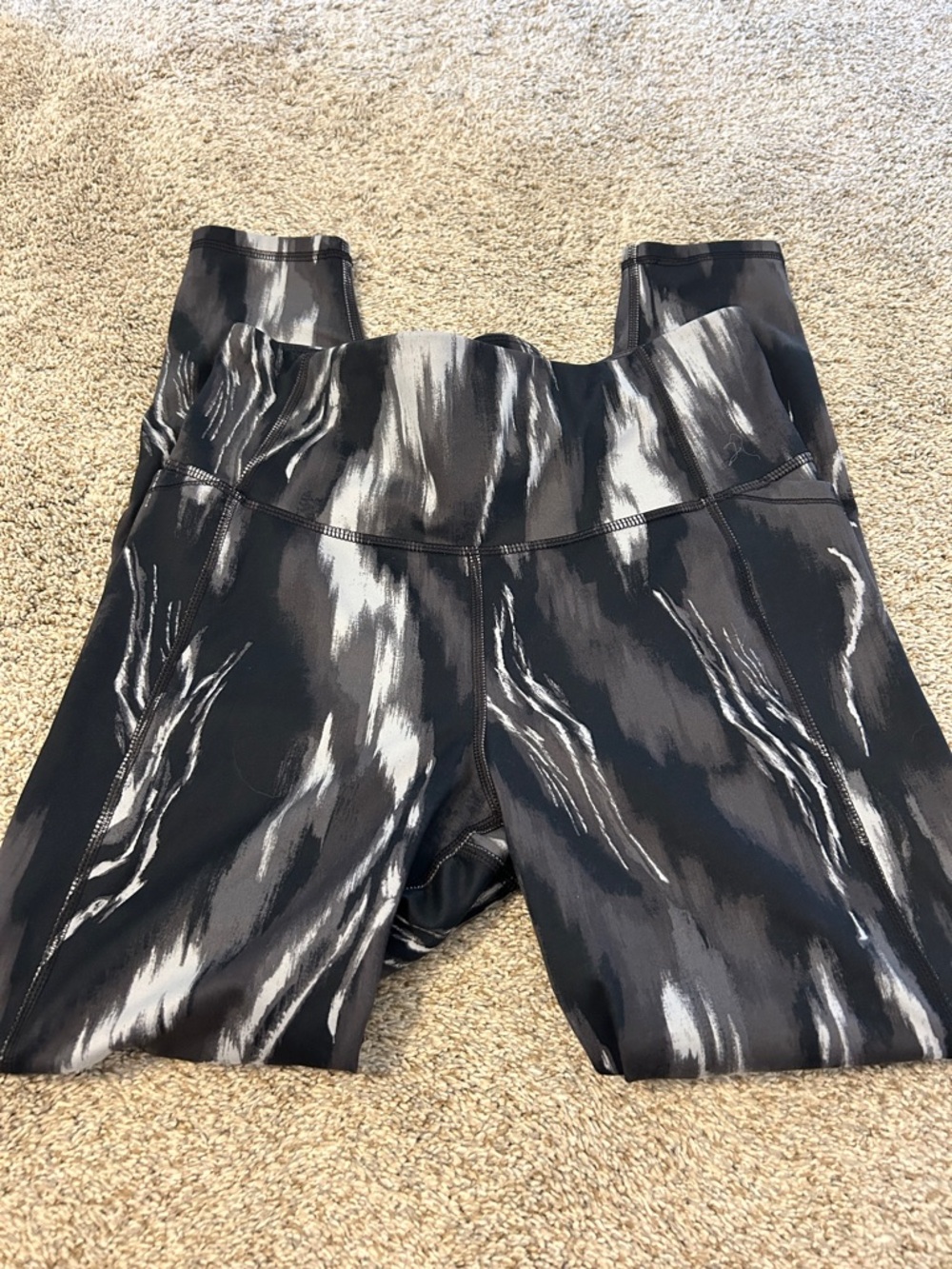 all in motion Black and White Printed Leggings